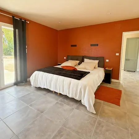 Ferienhaus Prolongez L'ete En Dordogne Piscine, Etangs Et Nature Pour 12 Pers Agonac