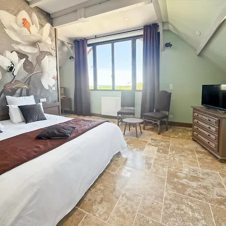 Ferienhaus Prolongez L'ete En Dordogne Piscine, Etangs Et Nature Pour 12 Pers *