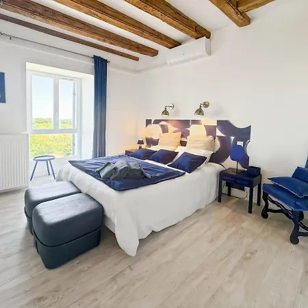 Ferienhaus Prolongez L'ete En Dordogne Piscine, Etangs Et Nature Pour 12 Pers *