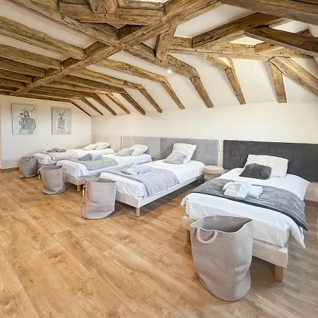 Ferienhaus Prolongez L'ete En Dordogne Piscine, Etangs Et Nature Pour 12 Pers Agonac