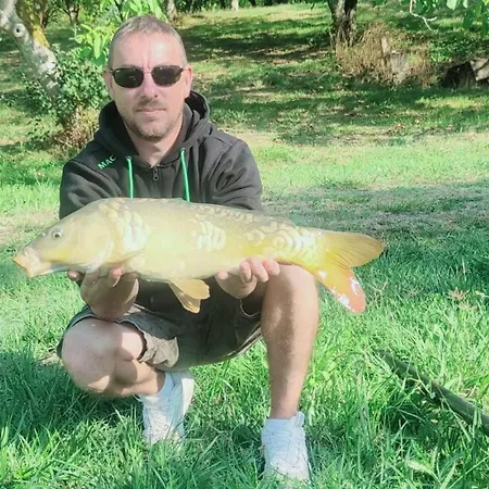 La Demeure Des Etangs - Maison D'exception Pour 12, 10, 8 Ou 6 Personnes Dans Le Perigord
